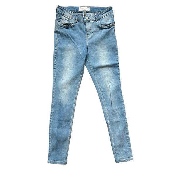 5/25$ ✨ Eighty two regular rise skinny jeans - Picture 1 of 5